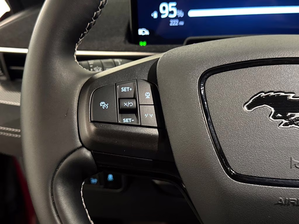 2025 Molten Magenta Metallic Tinted Clearcoat Ford Mustang Mach-E GT AWD SUV