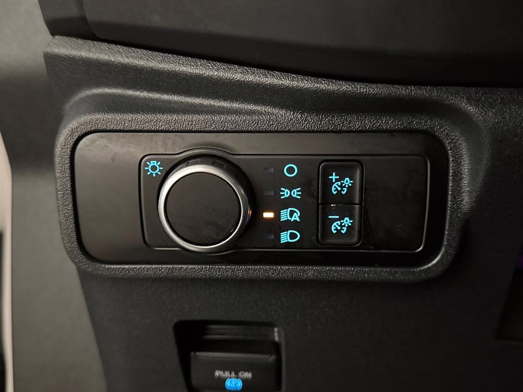 2025 Oxford White Ford Bronco Big Bend 4X4 SUV