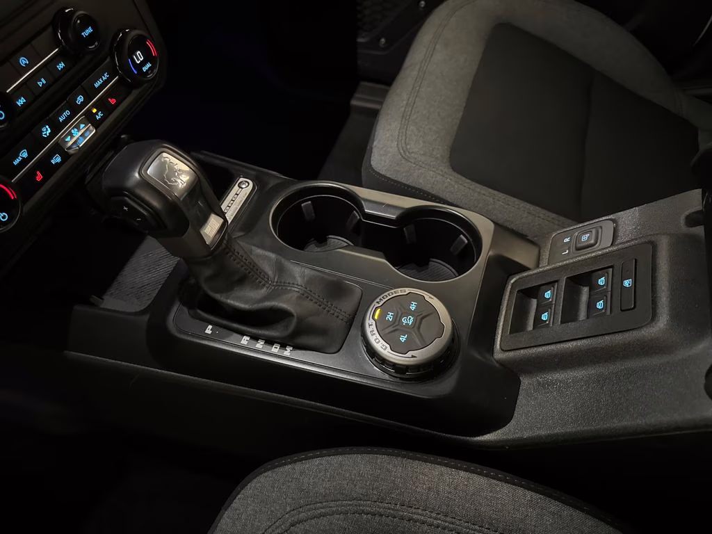 2025 Oxford White Ford Bronco Big Bend 4X4 SUV