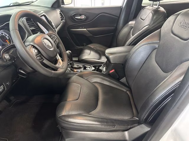 2022 Bright White Clearcoat Jeep Cherokee Limited 4X4 SUV