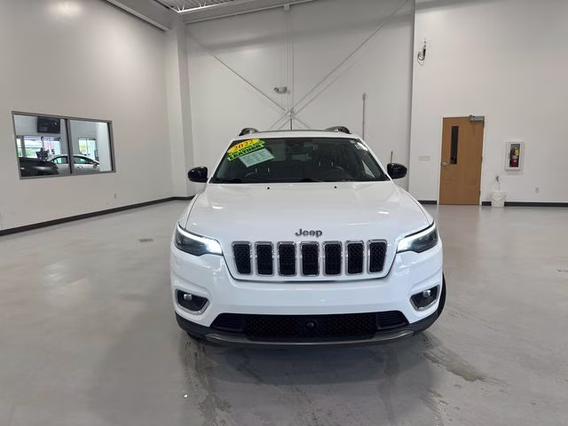 2022 Bright White Clearcoat Jeep Cherokee Limited 4X4 SUV