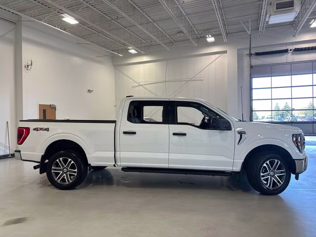 2023 Oxford White Ford F-150 XLT 4X4 Truck