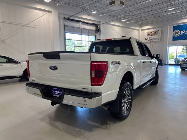 2023 Oxford White Ford F-150 XLT 4X4 Truck