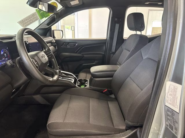2024 Sterling Gray Metallic Chevrolet Colorado Trail Boss 4X4 Truck