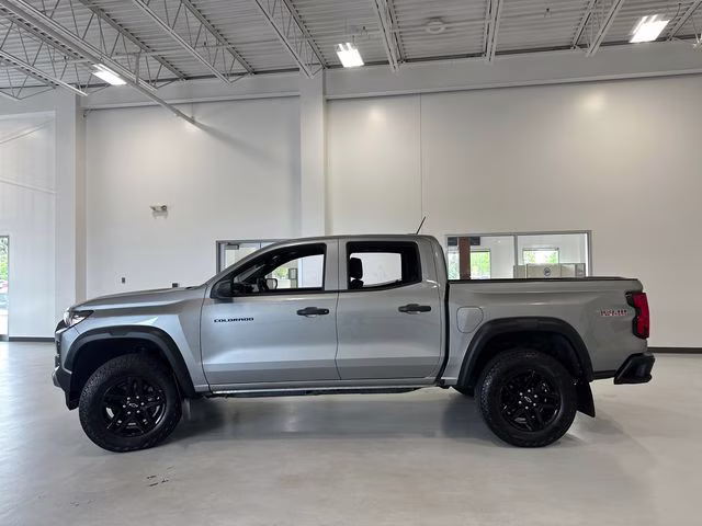 2024 Sterling Gray Metallic Chevrolet Colorado Trail Boss 4X4 Truck