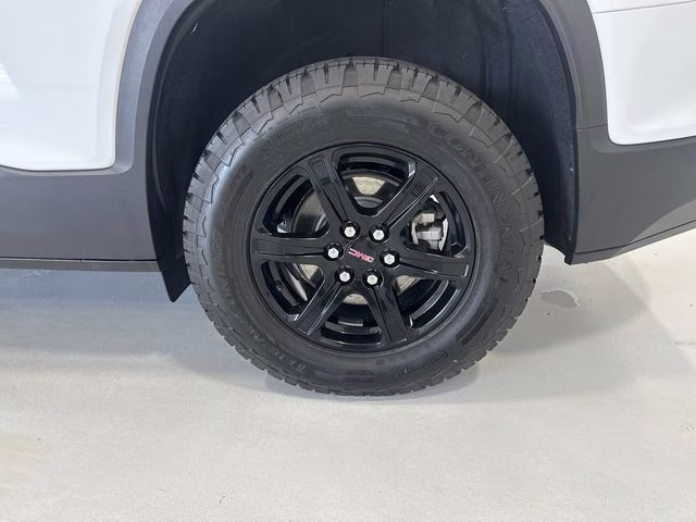 2023 Summit White GMC Acadia AT4 AWD SUV