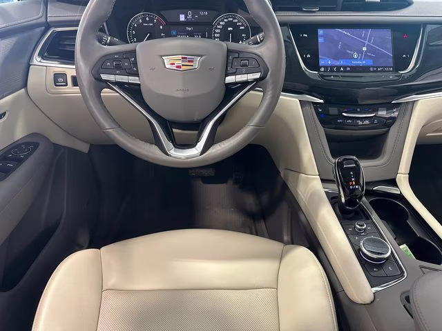 2024 Crystal White Tricoat Cadillac XT6 Premium Luxury AWD SUV