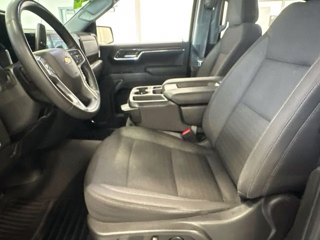 2023 Glacier Blue Metallic Chevrolet Silverado 1500 LT 4X4 Truck