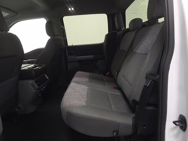 2023 Oxford White Ford F-150 XLT 4X4 Truck