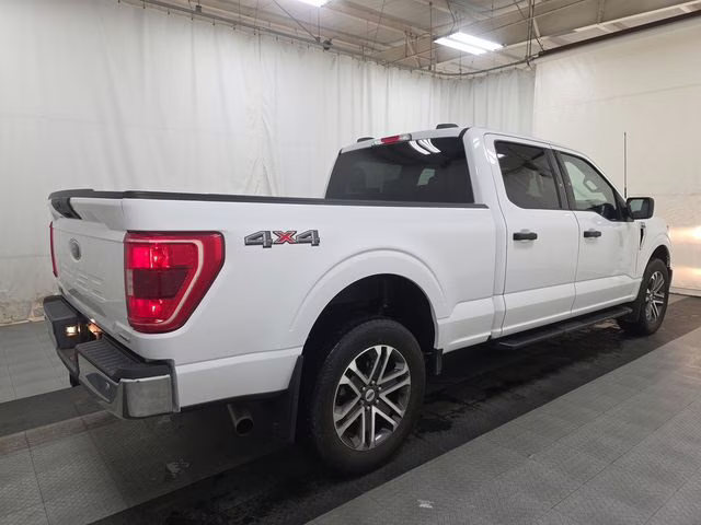 2023 Oxford White Ford F-150 XLT 4X4 Truck