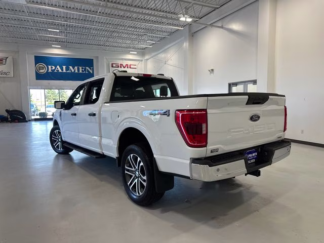 2023 Oxford White Ford F-150 XLT 4X4 Truck