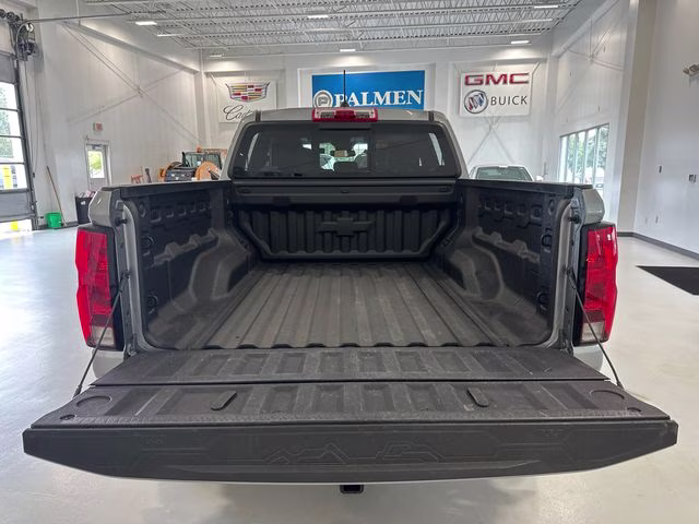 2024 Sterling Gray Metallic Chevrolet Colorado Trail Boss 4X4 Truck