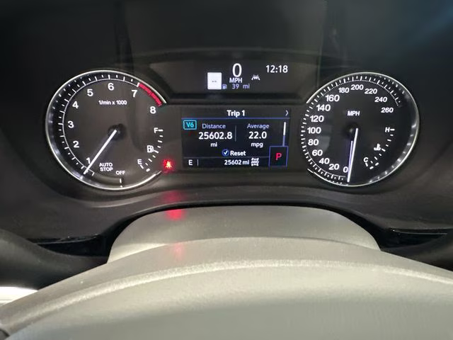 2024 Crystal White Tricoat Cadillac XT6 Premium Luxury AWD SUV