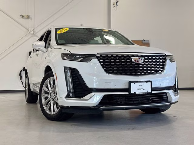 2024 Crystal White Tricoat Cadillac XT6 Premium Luxury AWD SUV