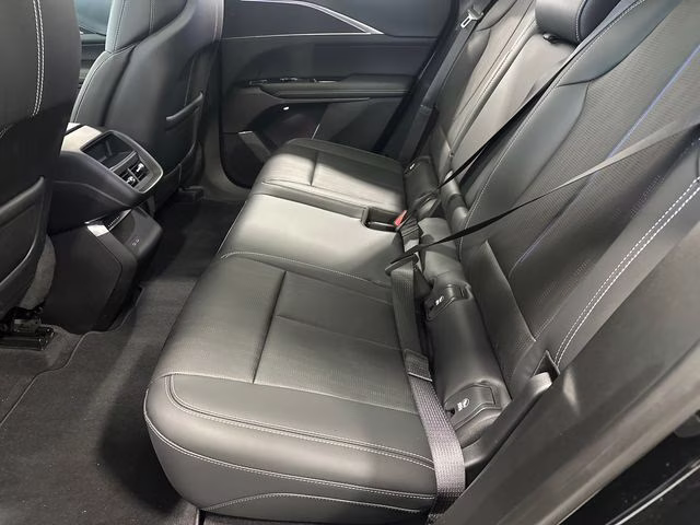 2024 Stellar Black Metallic Cadillac LYRIQ Luxury RWD SUV