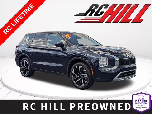 2024 Cosmic Blue Metallic Mitsubishi Outlander SE FWD SUV