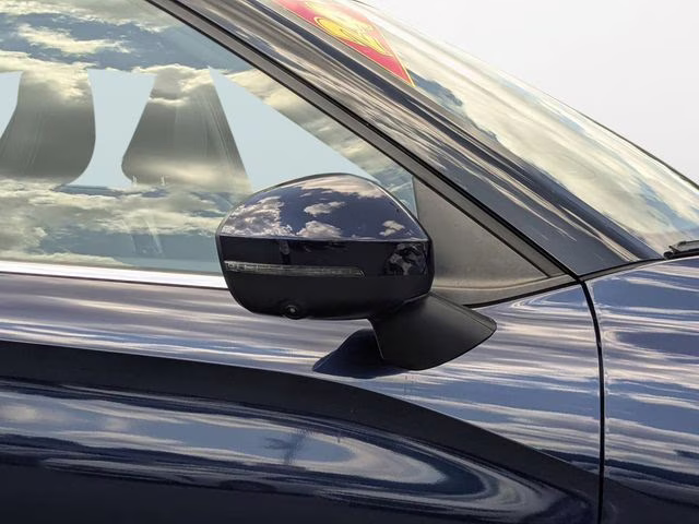 2024 Cosmic Blue Metallic Mitsubishi Outlander SE FWD SUV