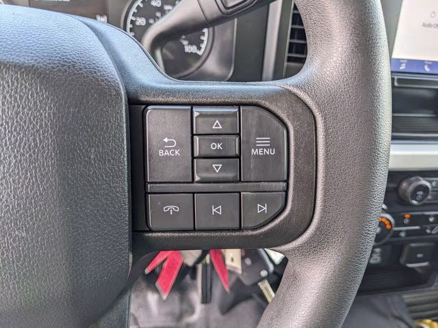 2023 Oxford White Ford F-600SD XL 4X4 Chassis