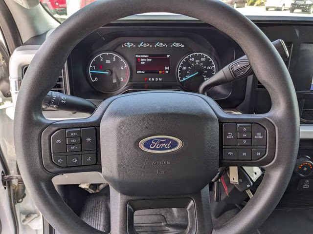 2023 Oxford White Ford F-600SD XL 4X4 Chassis