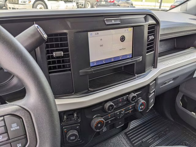 2026 Agate Black Metallic Ford Super Duty F-450 DRW XL 4X4 Truck