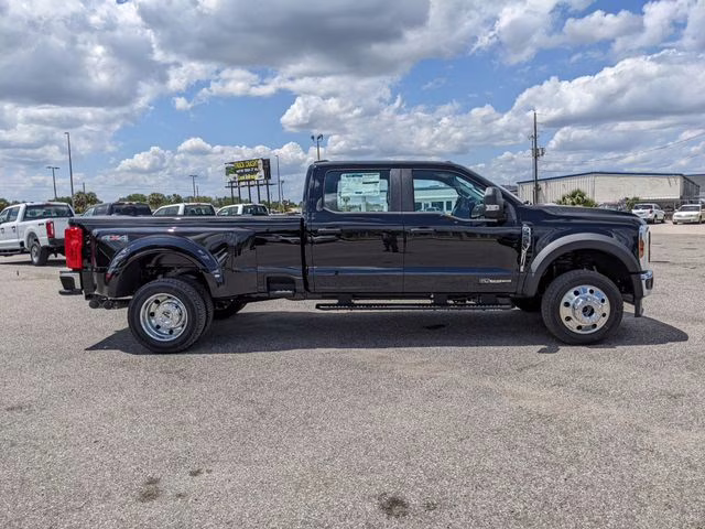 2026 Agate Black Metallic Ford Super Duty F-450 DRW XL 4X4 Truck