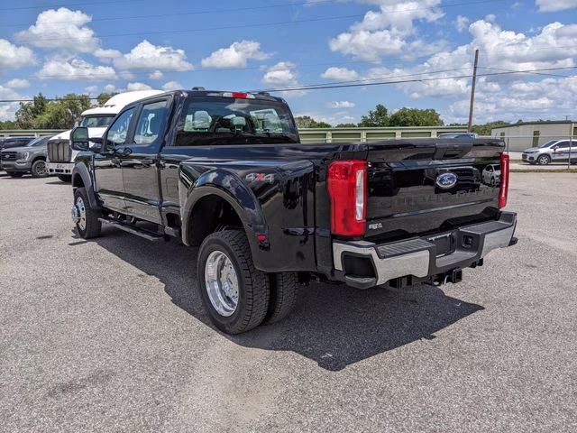 2026 Agate Black Metallic Ford Super Duty F-450 DRW XL 4X4 Truck