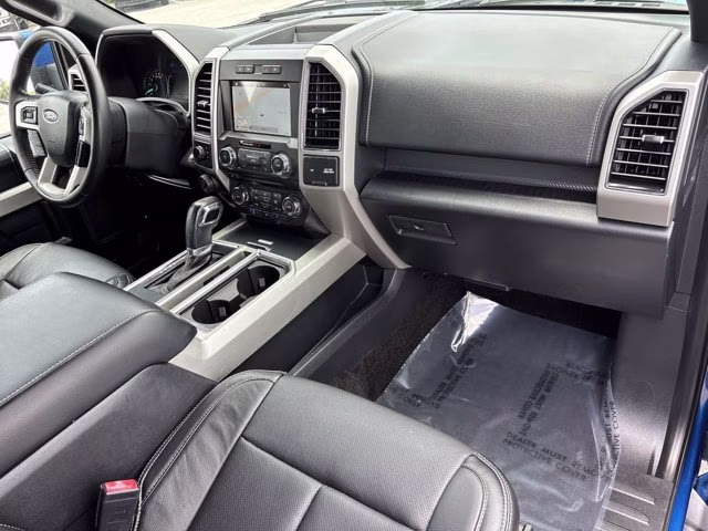 2018 Lightning Blue Ford F-150 LARIAT 4X4 Truck