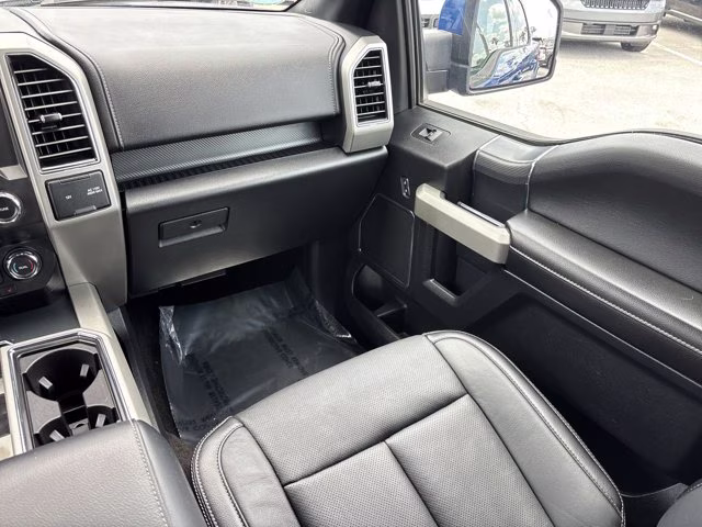 2018 Lightning Blue Ford F-150 LARIAT 4X4 Truck