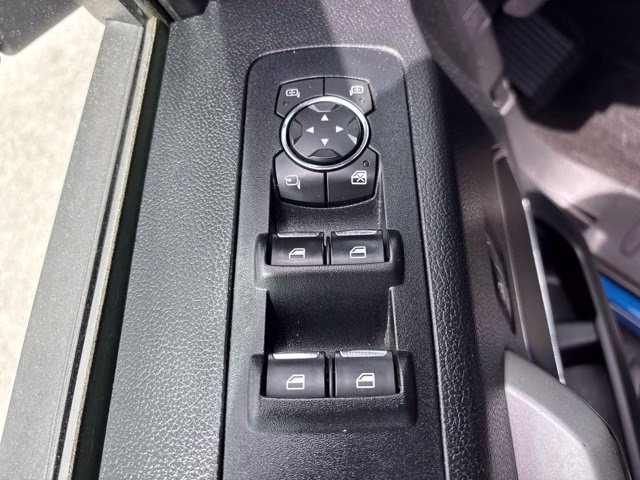 2018 Lightning Blue Ford F-150 LARIAT 4X4 Truck