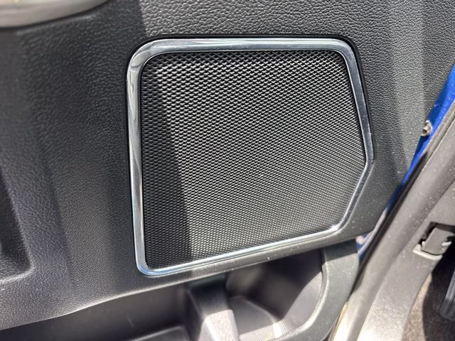2018 Lightning Blue Ford F-150 LARIAT 4X4 Truck