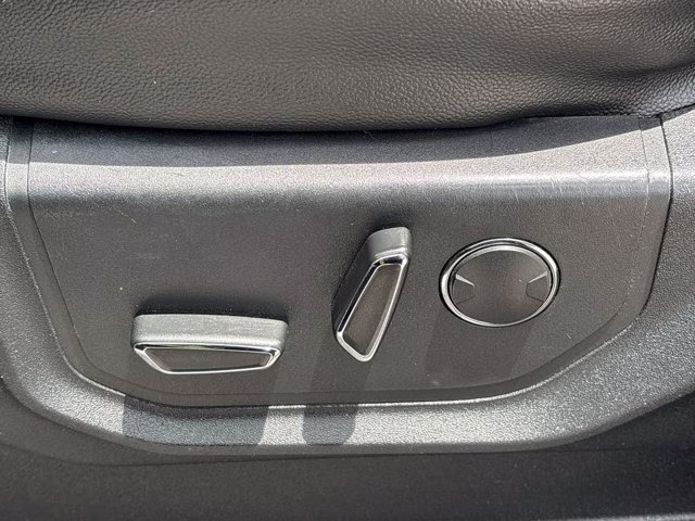 2018 Lightning Blue Ford F-150 LARIAT 4X4 Truck