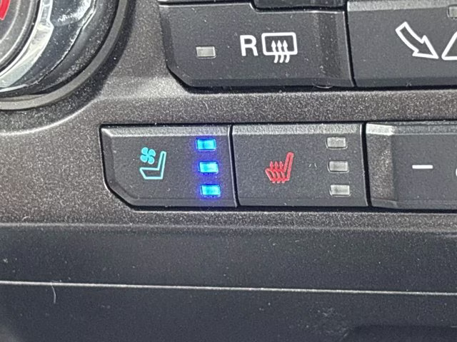 2018 Lightning Blue Ford F-150 LARIAT 4X4 Truck