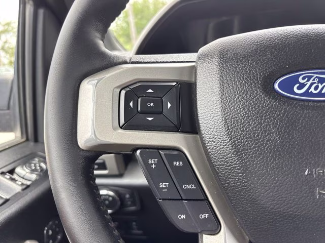 2018 Lightning Blue Ford F-150 LARIAT 4X4 Truck