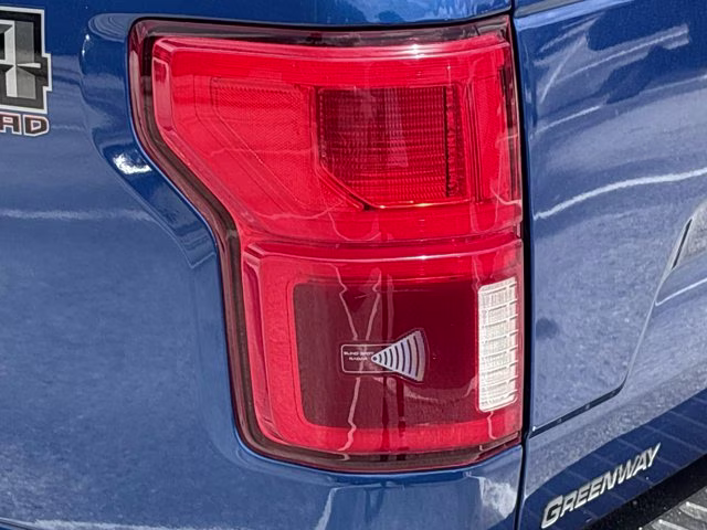 2018 Lightning Blue Ford F-150 LARIAT 4X4 Truck