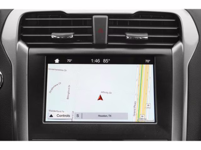 2020 Oxford White Ford Fusion SE FWD Sedan