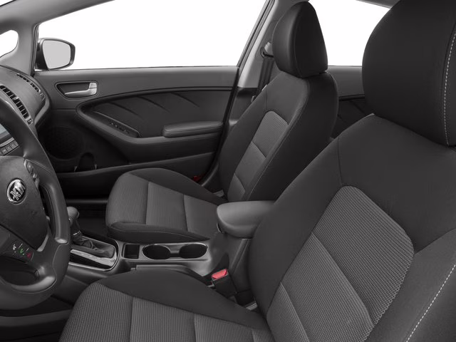 2017 Clear White Kia Forte LX FWD Sedan