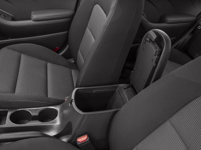 2017 Clear White Kia Forte LX FWD Sedan