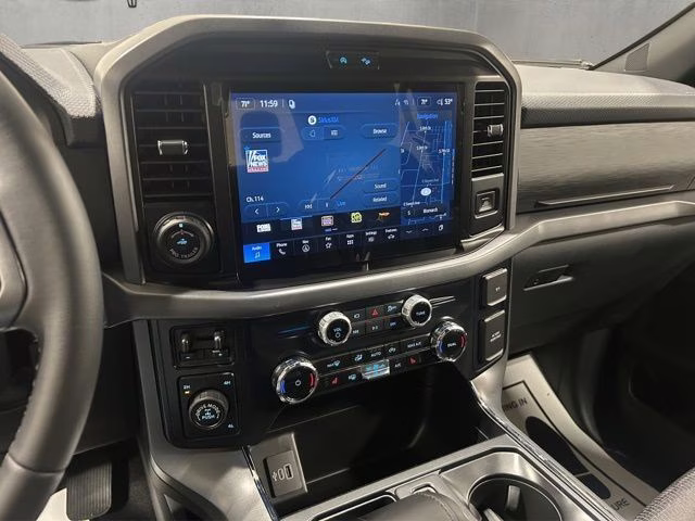 2026 Avalanche Ford F-150 XLT Black Appearance 4X4 Truck