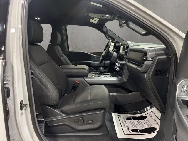 2026 Avalanche Ford F-150 XLT Black Appearance 4X4 Truck