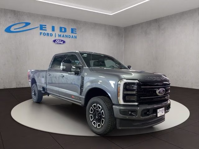 2026 Ford F-350 Platinum 4x4 Crew Cab 8' Box SRW's photo