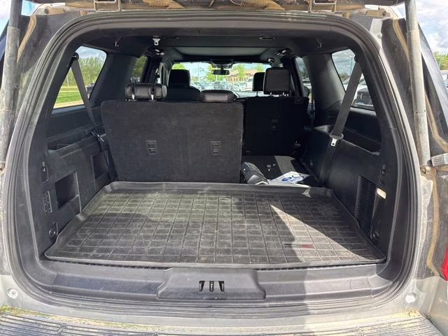 2021 Iconic Silver Metallic Ford Expedition Max XLT 4X4 SUV