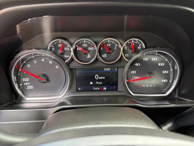 2021 Silver Ice Metallic Chevrolet Silverado 1500 RST 4X4 Truck