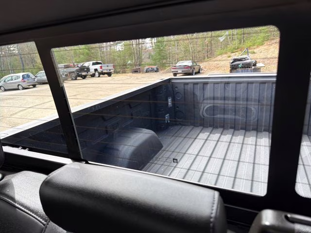 2021 Silver Ice Metallic Chevrolet Silverado 1500 RST 4X4 Truck