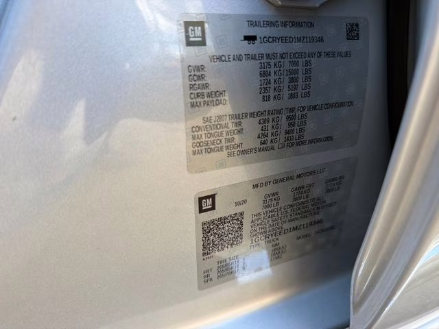 2021 Silver Ice Metallic Chevrolet Silverado 1500 RST 4X4 Truck
