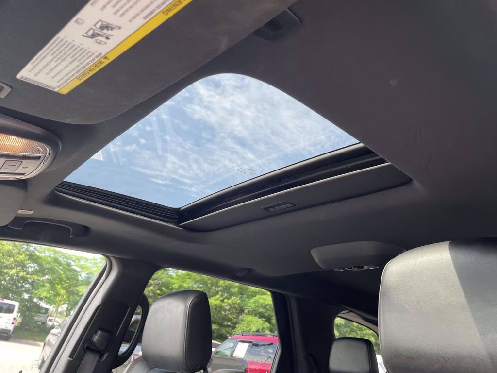 2025 DB Black Crystal Clearcoat Dodge Durango GT Plus AWD SUV