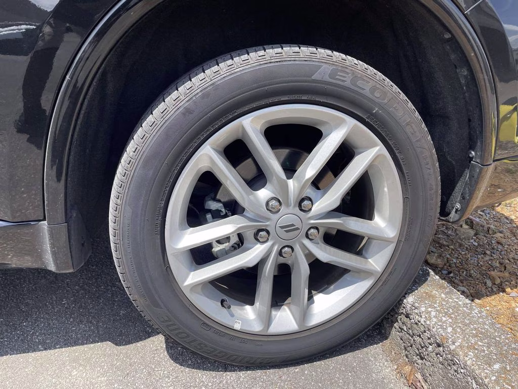 2025 DB Black Crystal Clearcoat Dodge Durango GT Plus AWD SUV