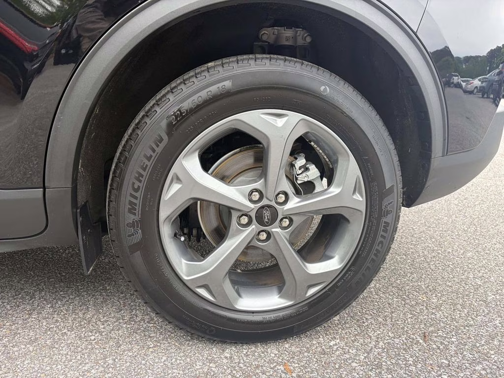 2025 Black Metallic Ford Escape ST-Line AWD SUV