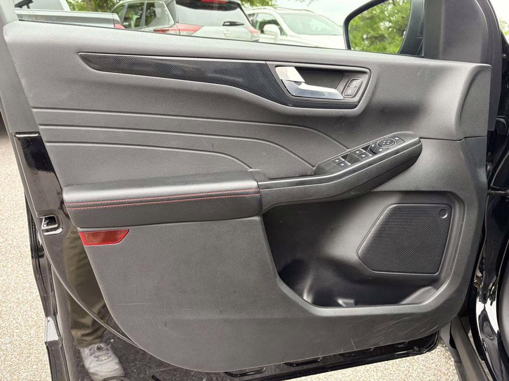 2025 Black Metallic Ford Escape ST-Line AWD SUV