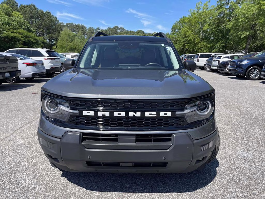 2025 Gray Metallic Ford Bronco Sport Outer Banks 4X4 SUV