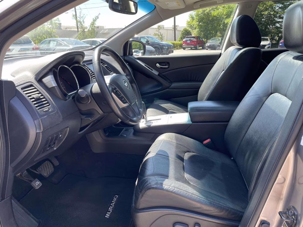 2010 Platinum Graphite Metallic Nissan Murano SL FWD SUV